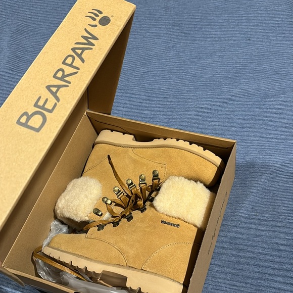 BEARPAW SAM WHEAT Size 8 W NWT - Picture 3 of 10